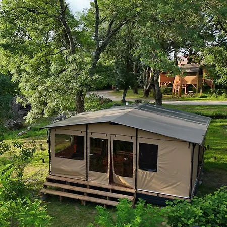 Camping Onlycamp Les Peupliers Lepin-le-Lac Exterior photo